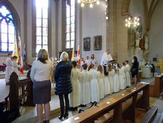 1. Heilige Kommunion in St. Crescentius (Foto: Karl-Franz Thiede)